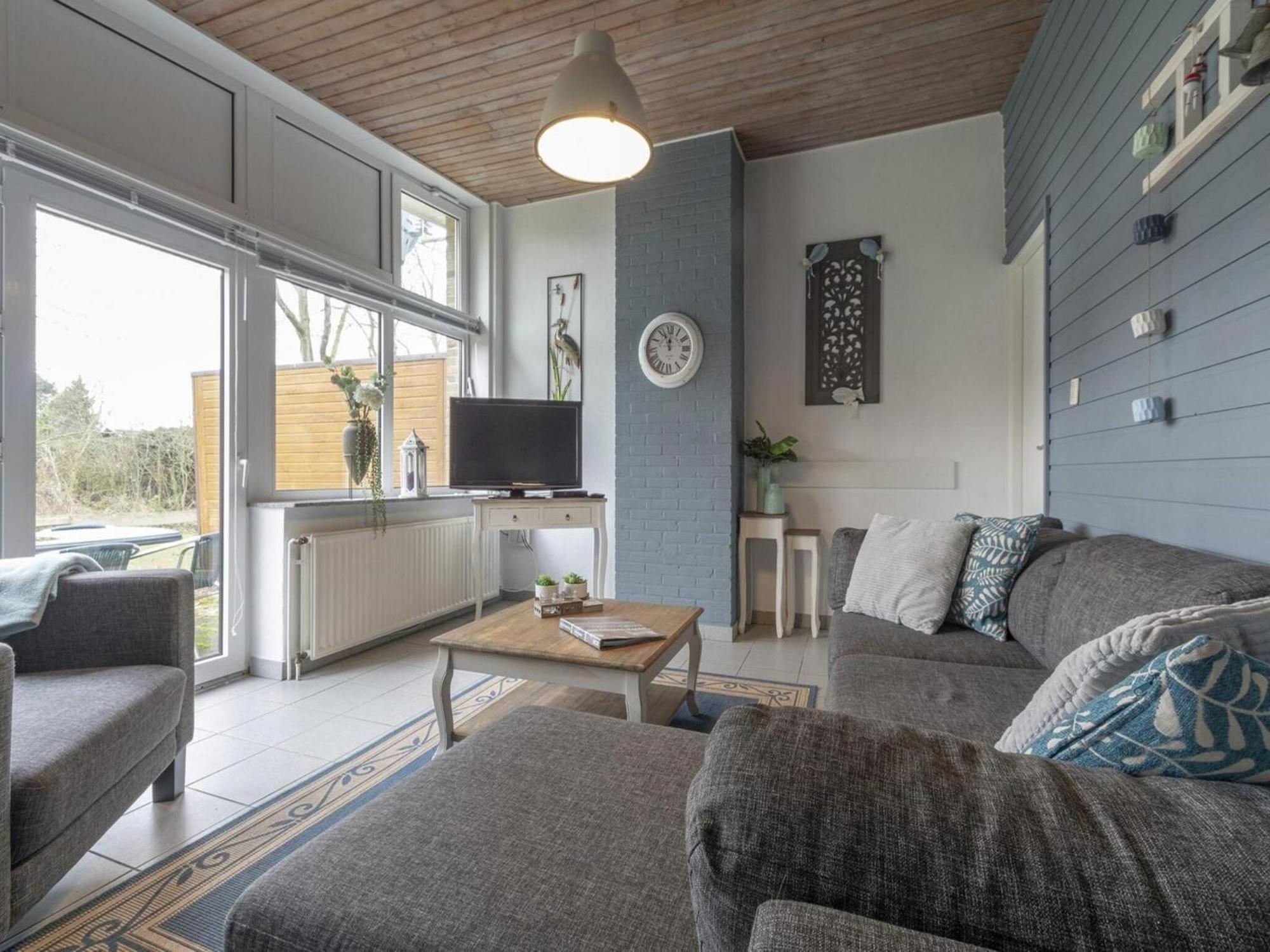 Stylish Beachside Bungalow With Patio Sint Maartensvlotbrug المظهر الخارجي الصورة